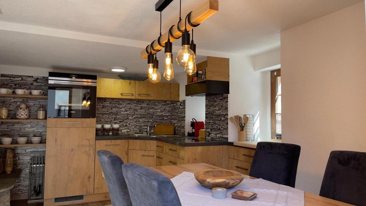 Ferienwohnung Slavica Dorfstrasse 94 Randa Esterno foto